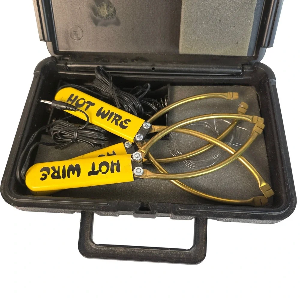Original Hot Wire Village Sculpting Tool Set Foam Cutter 3 Wands & Case